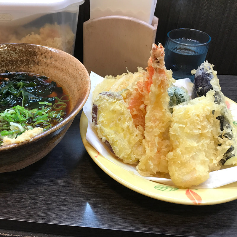 天ぷら盛り合わせきしめん(げんき 栄店)