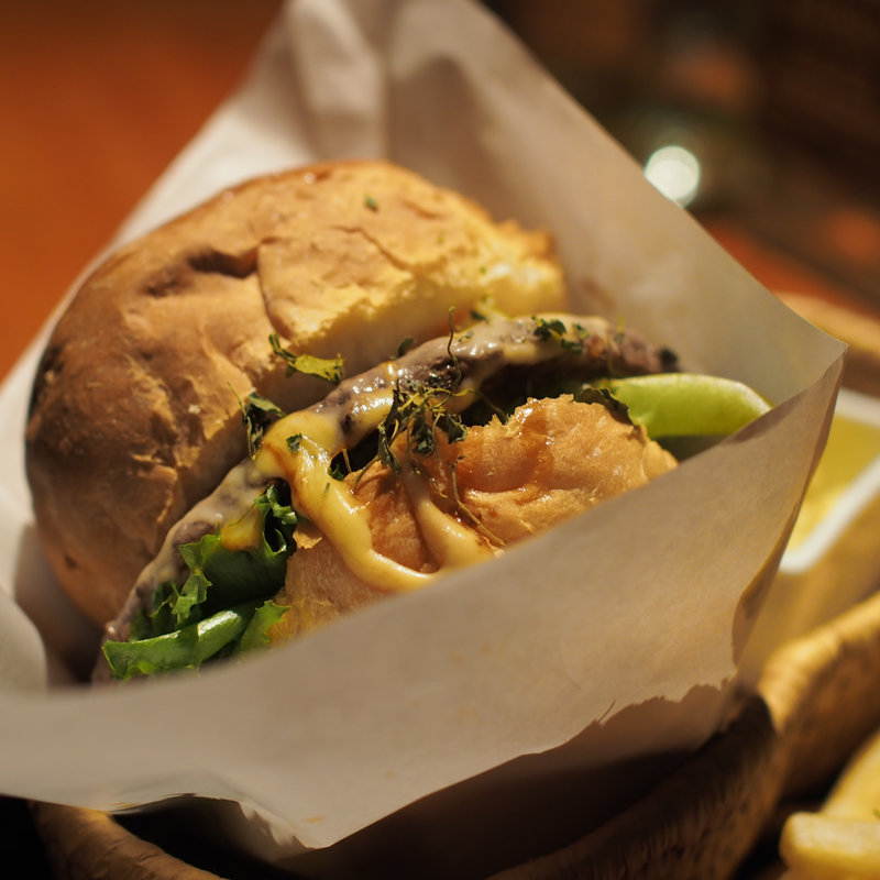 Jackバーガー(パイナップル)(トラベシア （TRAVESSIA）)