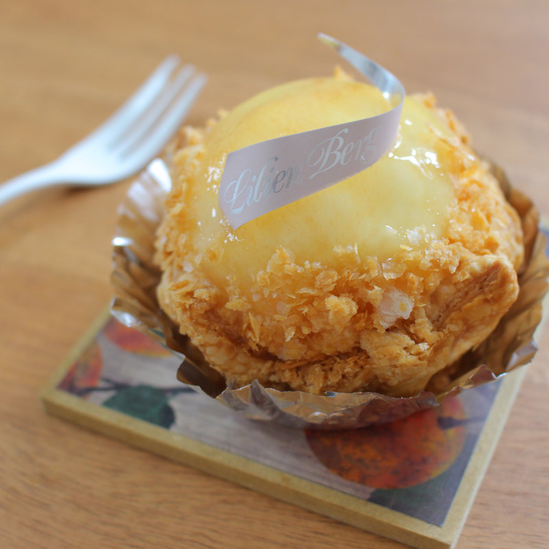 桃のパイ(ウィーン菓子工房 リリエンベルグ)