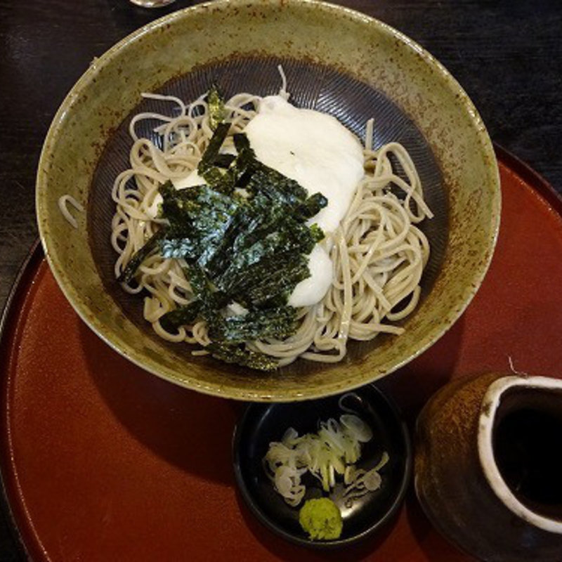 冷やしとろろ (栄茶屋 本店)