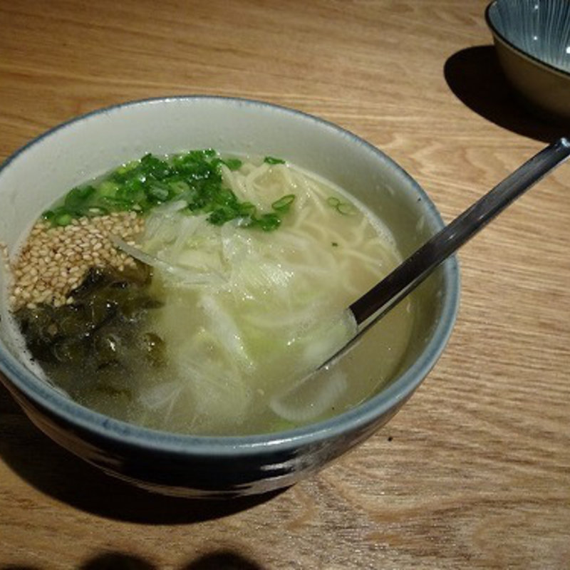 ミニとんこつラーメン(黒ぶたや ルミネ横浜店)