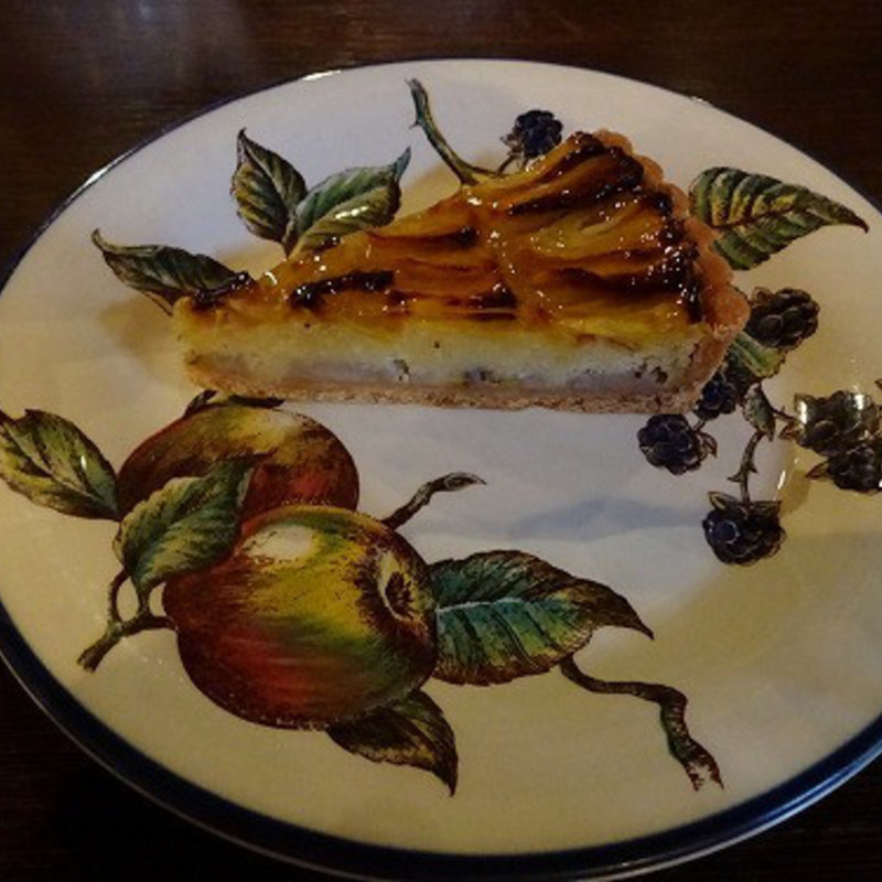 パインとバナナのタルト(汐汲坂ガーデン)