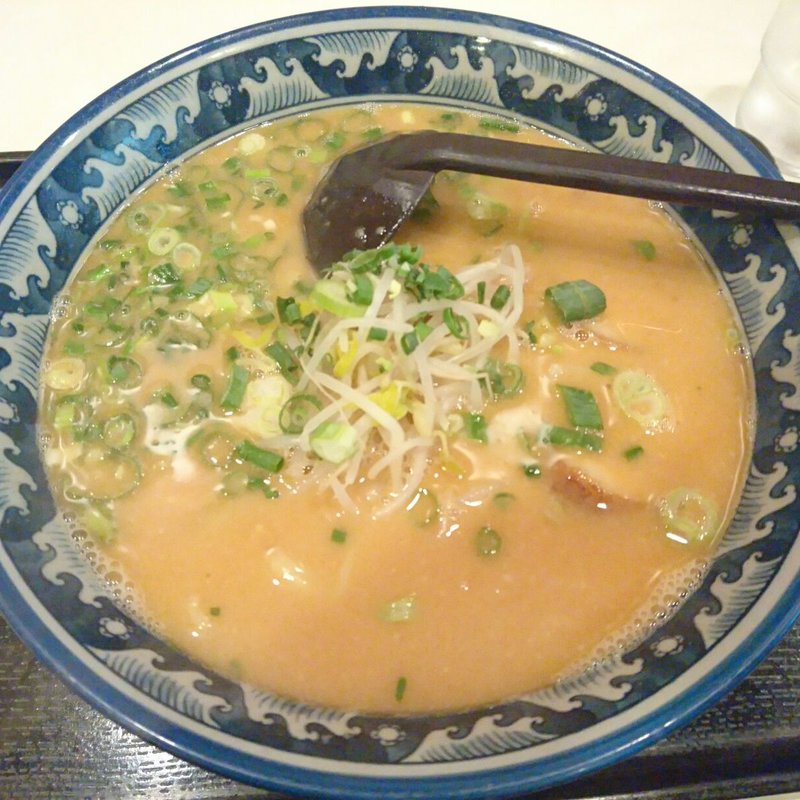 みそとんこつラーメン(にんにくらーめん天洋 大池橋店)
