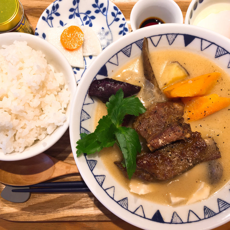 西京甘味噌のごちそう豚汁(ごちそうとん汁)