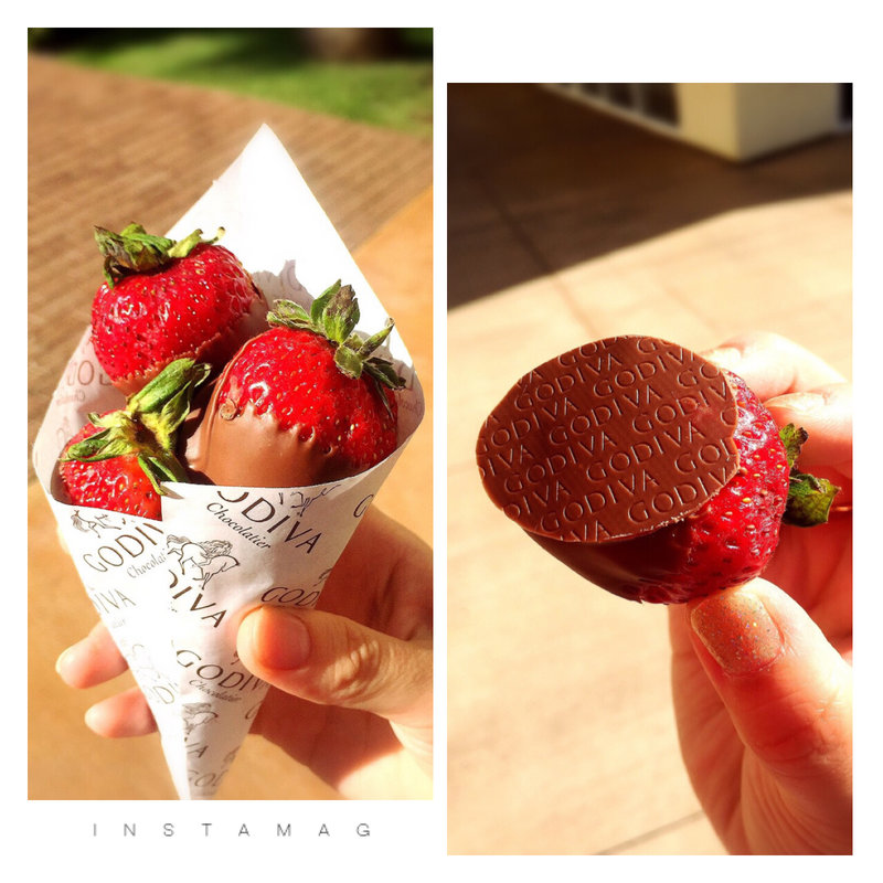 Chocolate Dipped Strawberries(Godiva chocoratier)