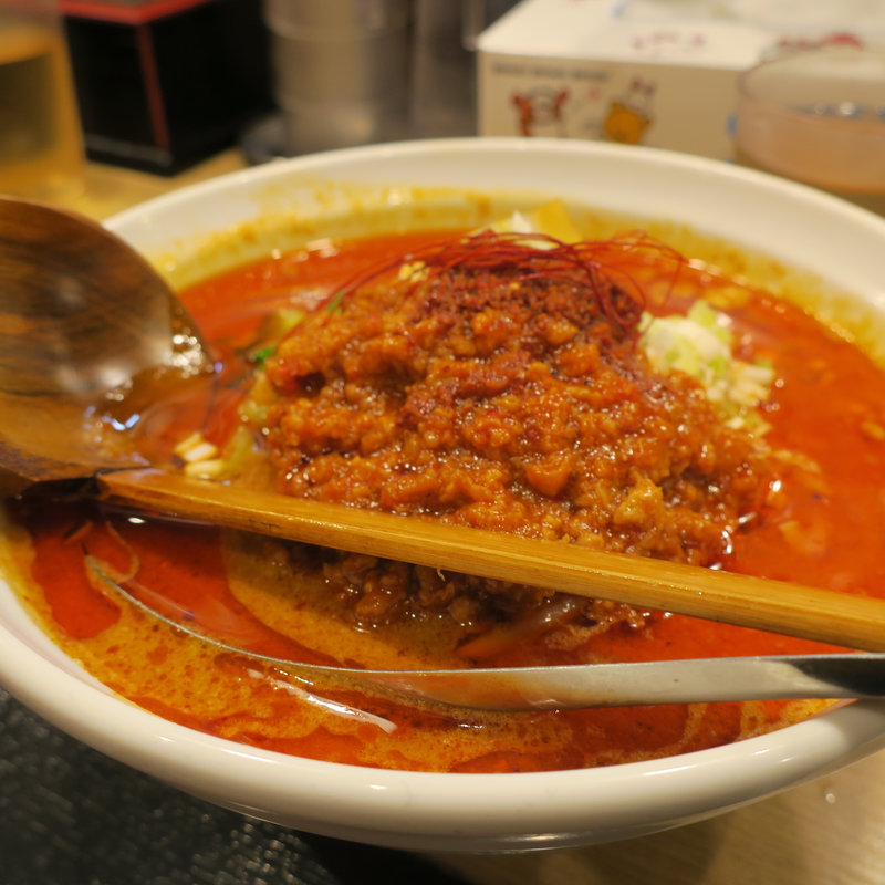 中華の新定番！大阪府で人気の担々麺