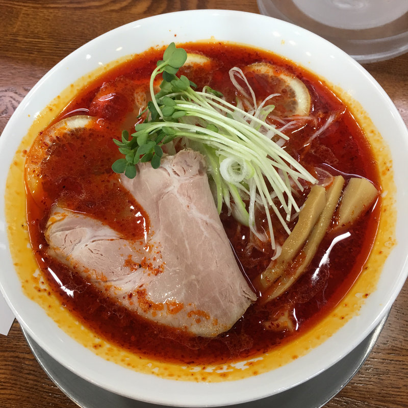 辛いレモン塩ラーメン(麺処ぼたん 宇都宮本店)