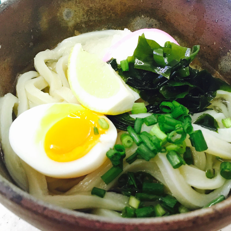 ぶっかけうどん(なみおかうどん )
