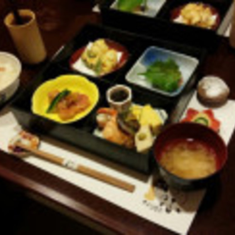 松花堂弁当(くずし割烹 和のふ)