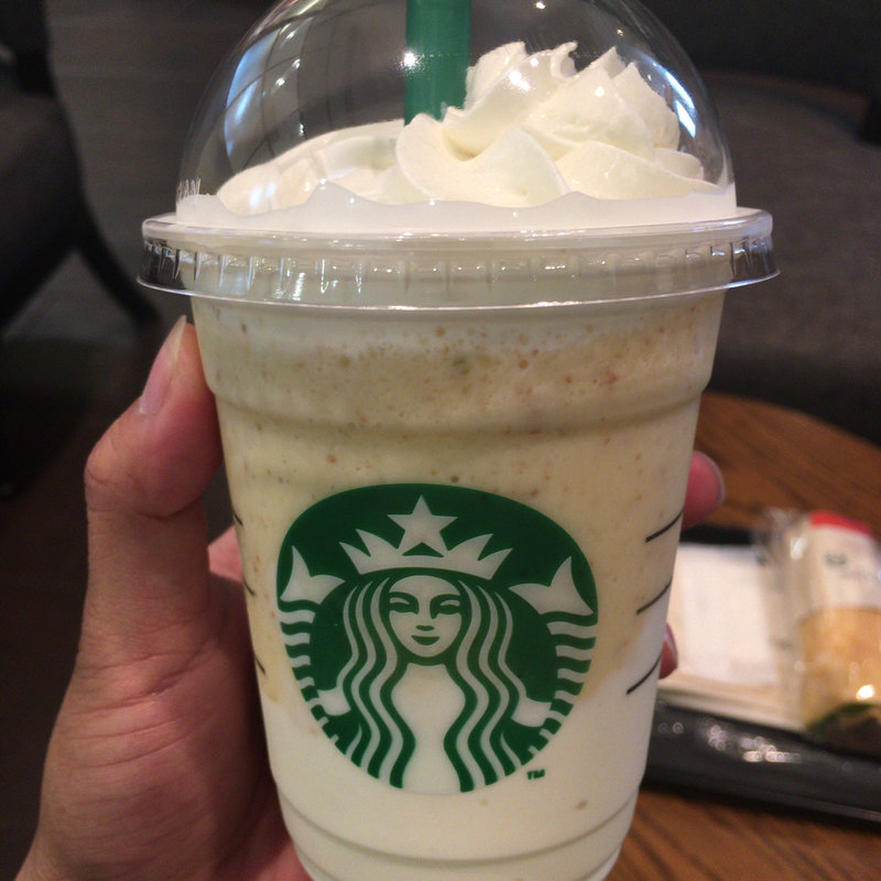 キーライムクリーム&ヨーグルトフラペチーノ(ピオレ明石店)