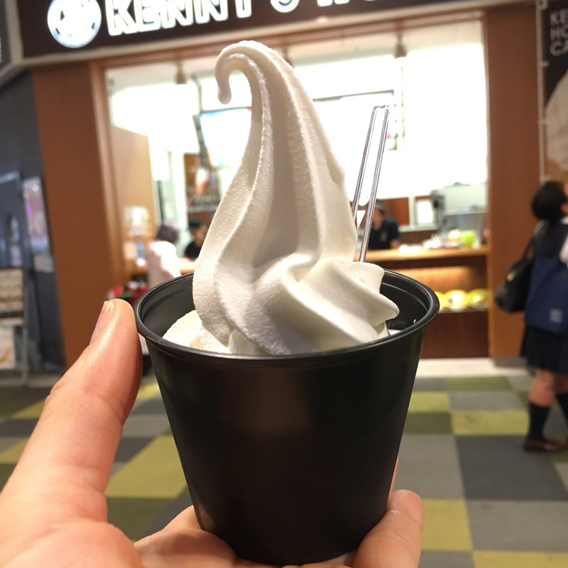 プレミアムミルクソフト(伊豆高原ケニーズハウス ららぽーと豊洲店)