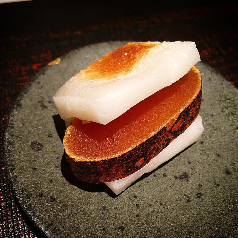 からすみ餅(傳)