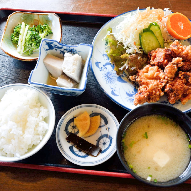 から揚げ定食(かあさん茶屋 )