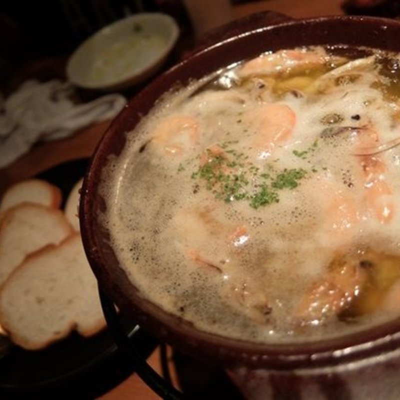 エビのアヒージョ(炭火グリル 孫三郎 かごまち店)