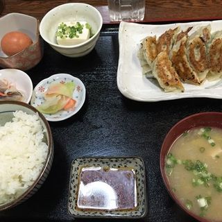 餃子定食(味処　壱・弐・参 )