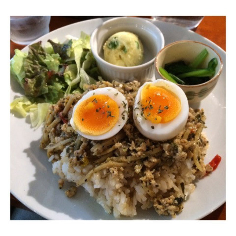 ガパオライス(Lono （ロノ）)