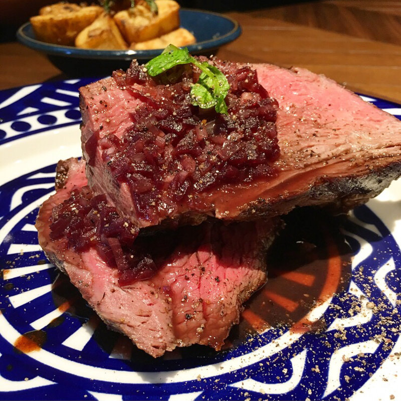 肉(グリル＆パブ ザ ニックストック)