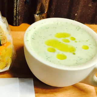 きゅうりのコールドスープ( POTASTA 東京国際フォーラム店)
