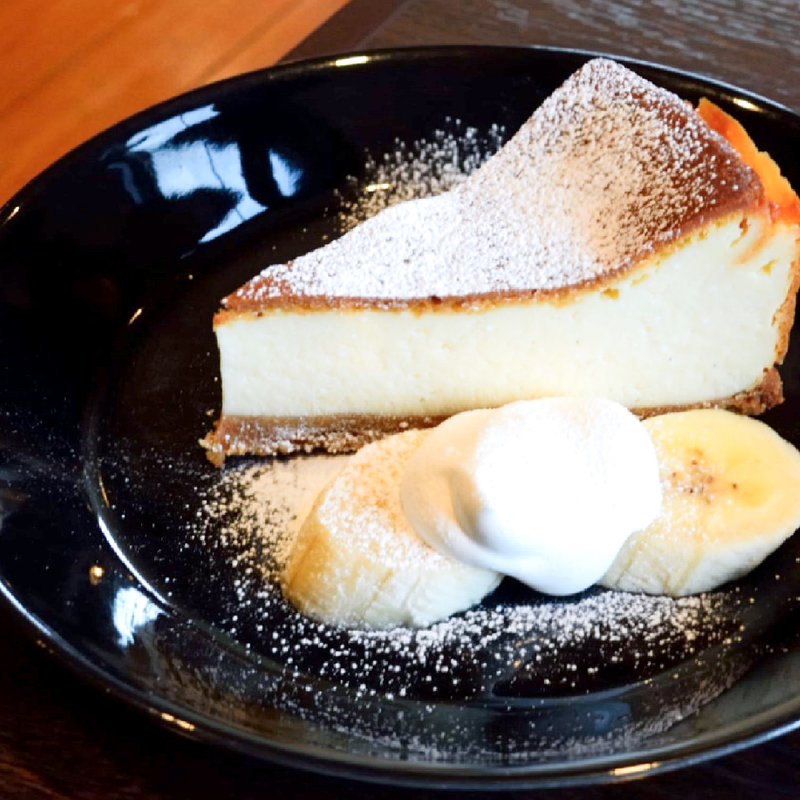 ベイクドチーズケーキ(BAR MOTORE)