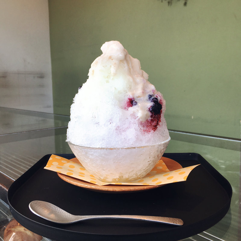 バナナのキスミルラッシー(Onka（オンカ）)