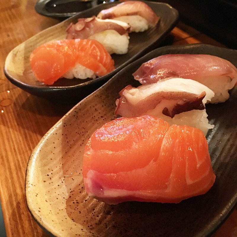 寿司(立ち呑み処オリガミ （立ち呑み処origamii）)