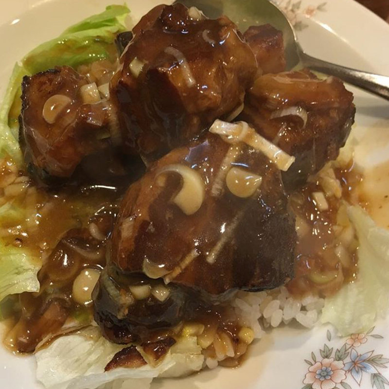 豚肉角煮ご飯(亀仙人 )