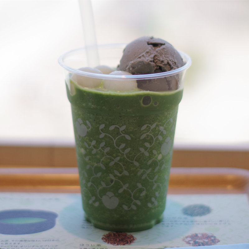 黒胡麻白玉抹茶フローズン(nana's green tea ピオレ姫路店)