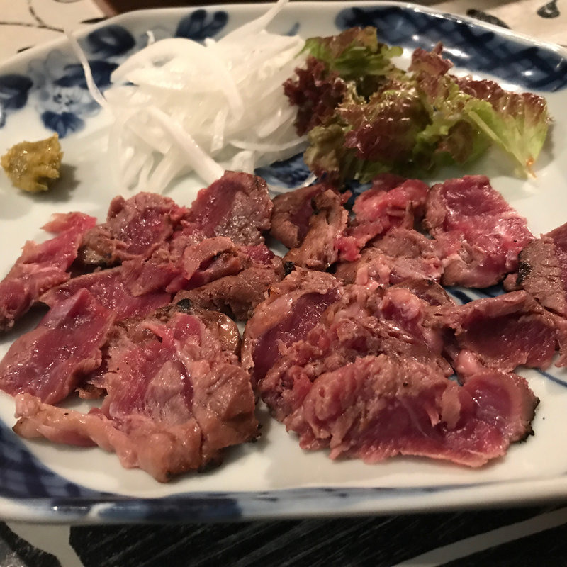 ラム肉のタタキ(敦煌)