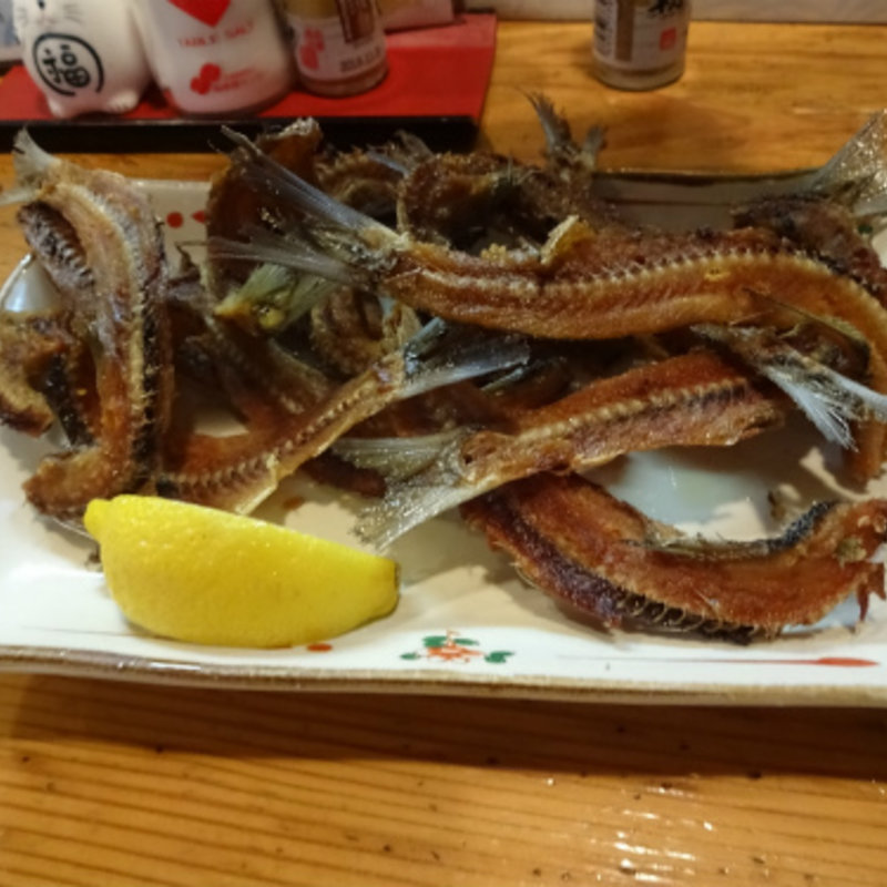 いわしの骨揚げ(いわしや自来也)