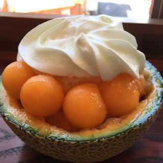 まるごとメロンかき氷(かき氷専門店&スイーツ えびす)