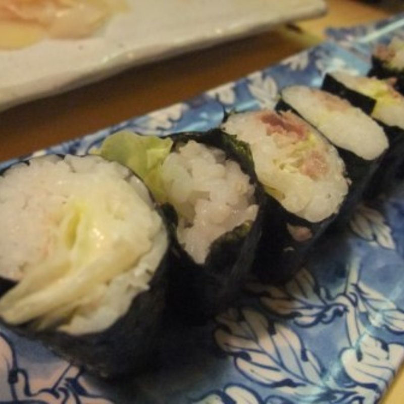 シーチキン巻き(佐兵衛すし 本店)