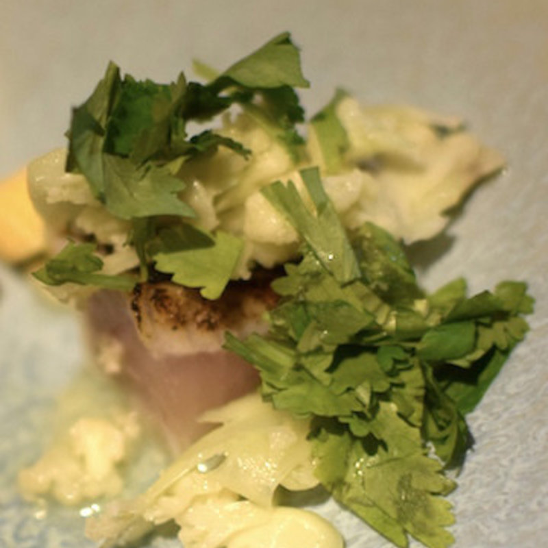 鰆のカルパッチョ(ビズ 神楽坂 （bisous）)