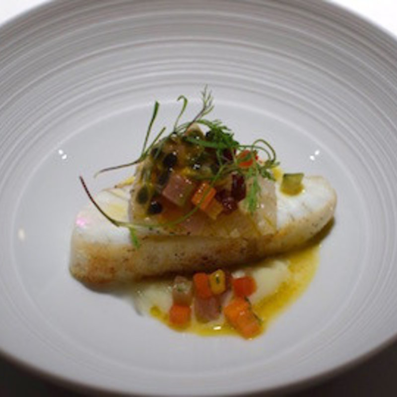 鱸のポワレ(オマージュ)