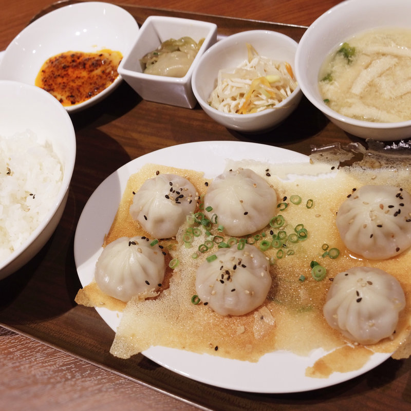 羽根つき焼小籠包定食(Din's鼎 福岡パルコ店)