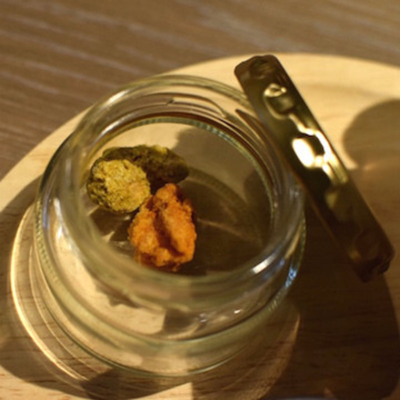 ナッツのパプリカ＆カレーパウダー和え(ビズ 神楽坂 （bisous）)