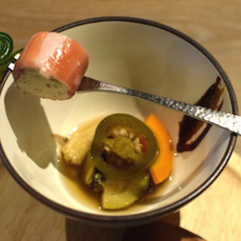 イチヂクのクリームチーズ　サーモンロール　ツブ貝と季節野菜のマリネ(ビズ 神楽坂 （bisous）)