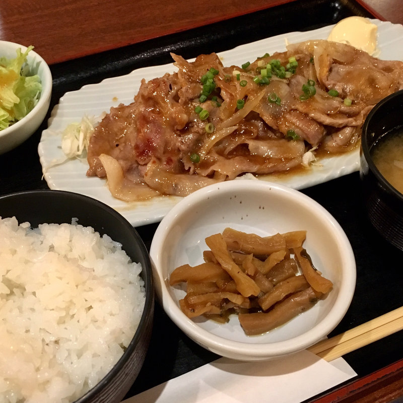 生姜焼き定食(赤寅 )