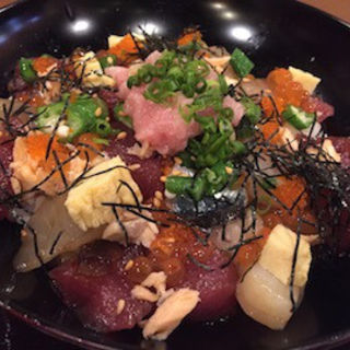 海鮮丼(酒菜家 秀)