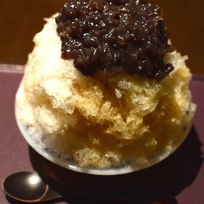 かき氷（ほうじちゃ小豆）(成城あんや)