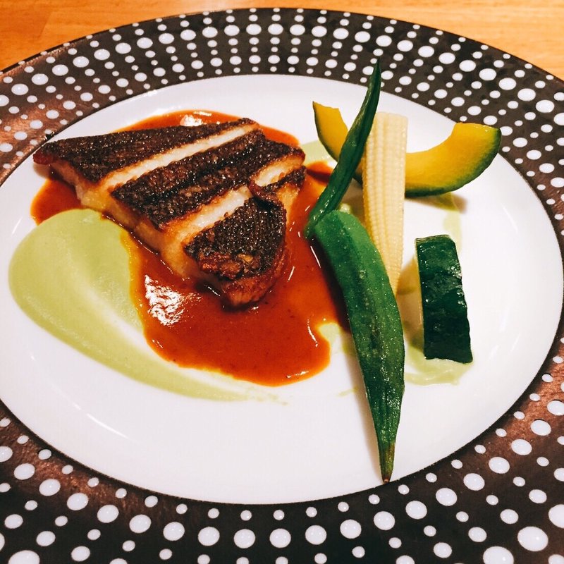 本日の鮮魚（カレイのソテー 空豆のディップとサフランクリームソース）(イルバンボリーノ （IL BAMBOLINO）)