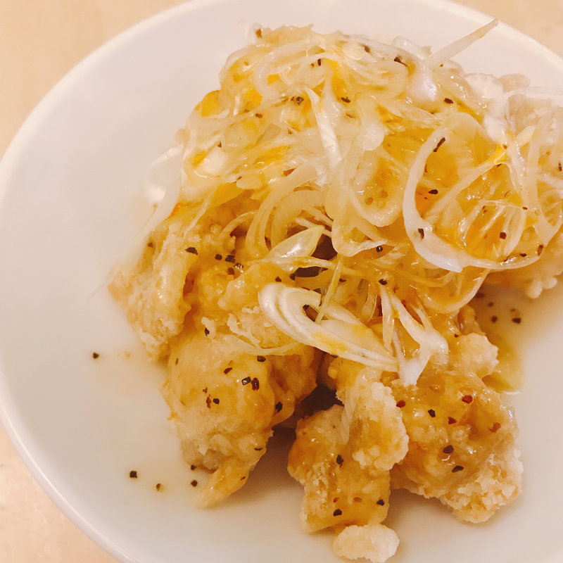 鶏ももからあげ ネギ塩ラー油(めっちゃ らんまん食堂)