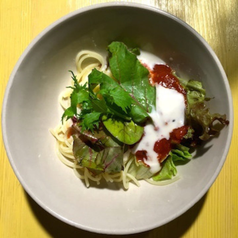 サラダ(トリコカレー)