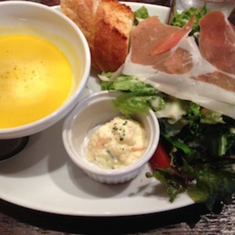 ランチメニュー(カフェ＆ブックス ビブリオテーク 東京・自由が丘 （café & books bibliotheque）)