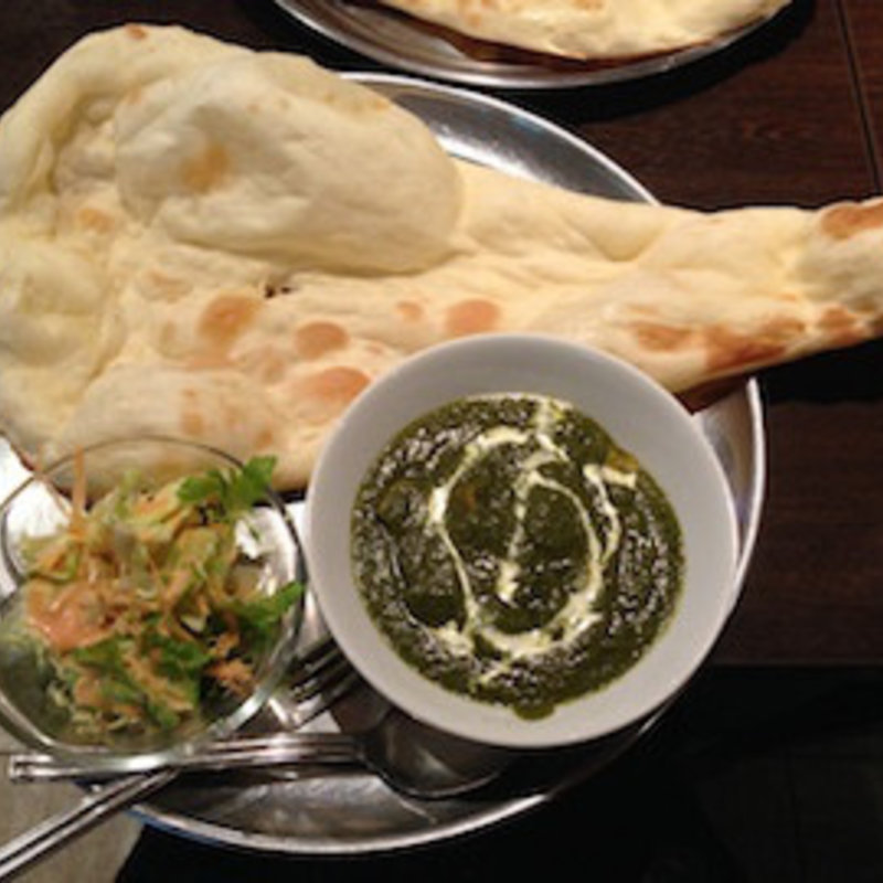 ほうれん草カレー(ＤＥＥＰ・ＪＯＴＹ・ＣＵＲＲＹ＆ＴＡＰＡＳ・ＢＡＲ)