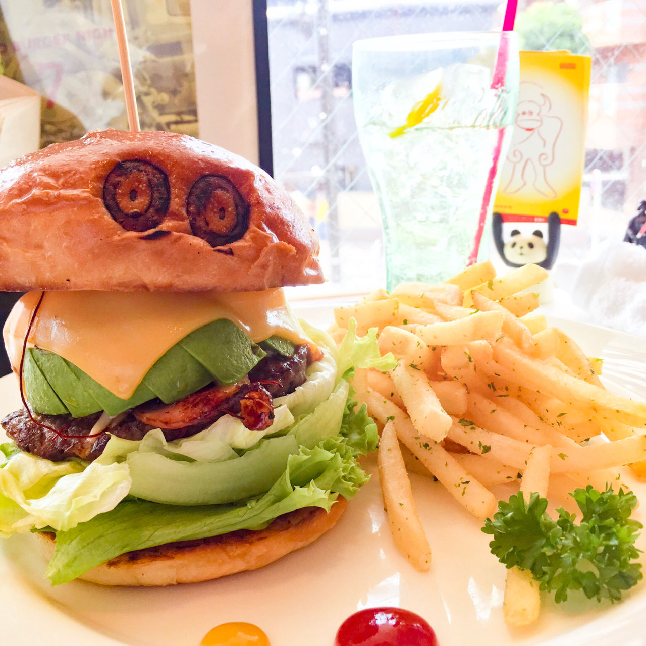 千葉県で食べられるアボカドバーガーランキング Sarah サラ