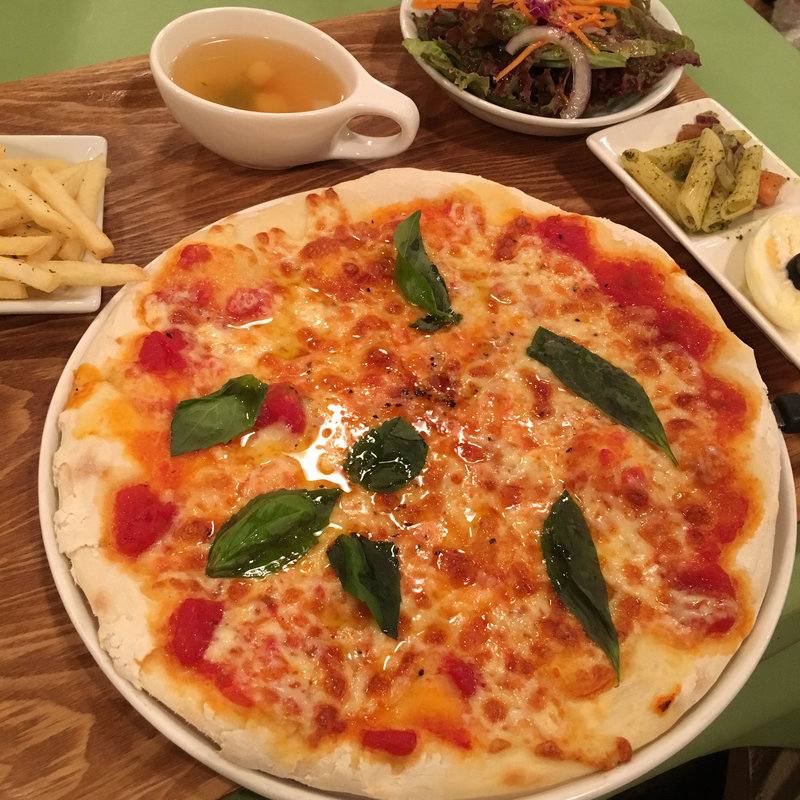 ピザプレート マルゲリータ(タントタント ヴィーナスフォート台場店 （TANTO TANTO）)