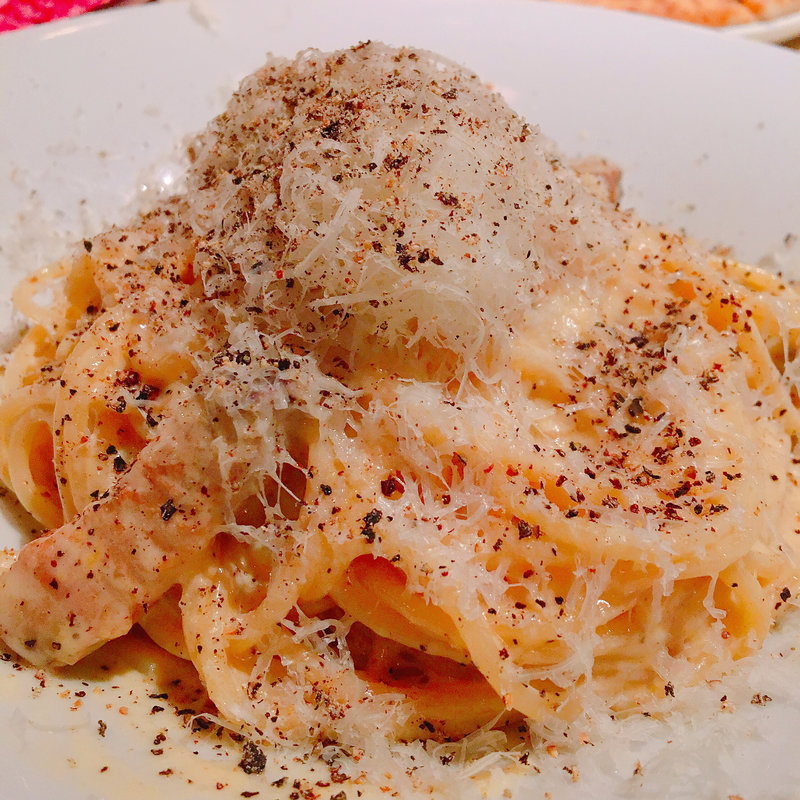 自家製ベーコンとぴよたまのカルボナーラ(CAFE ETRANGER NARAD)