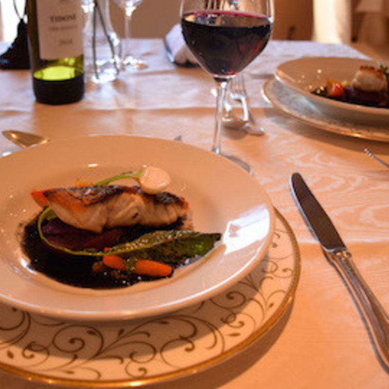 白身魚のグリル　イカスミソース(Ristorante FIORE （リストランテ フィオーレ）)