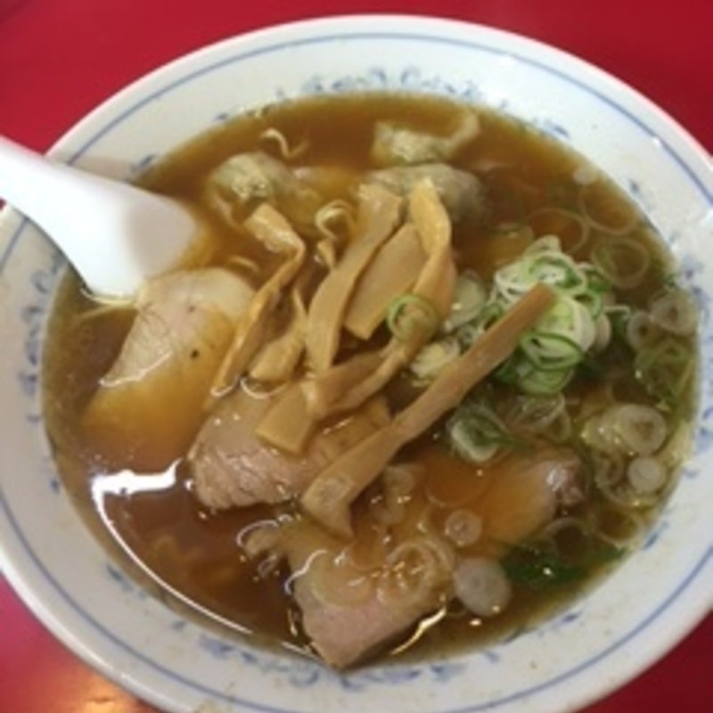 ワンタンメン(中華一番)