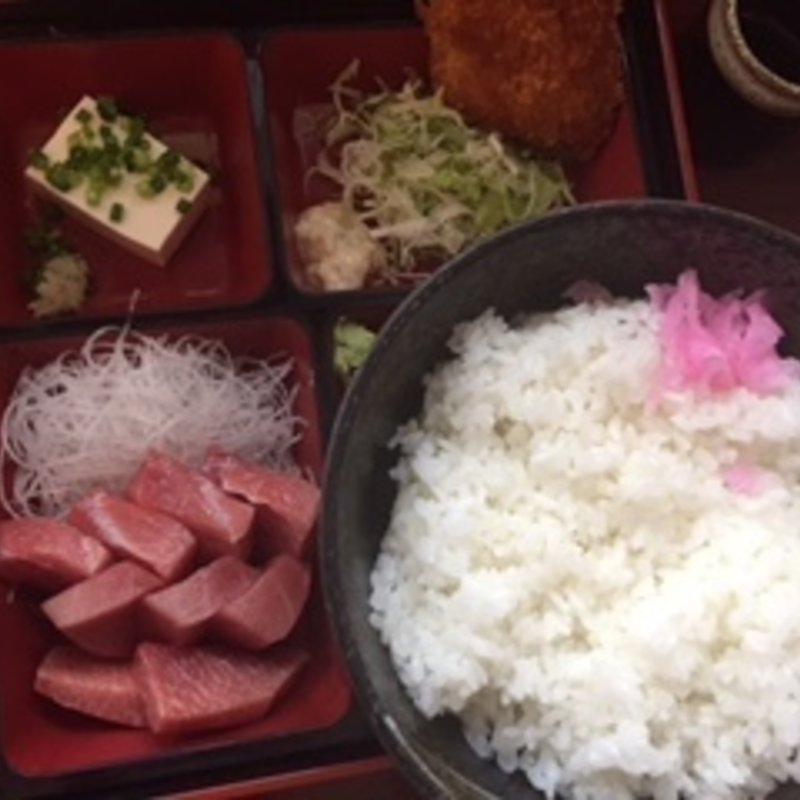 大トロ定食(まぐろ太郎)